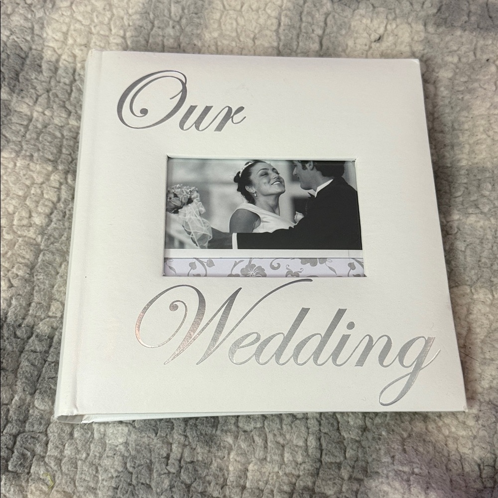 White Wedding Photo Album